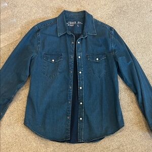 NWOT Gap Denim Button-Up Shirt with pearl buttons